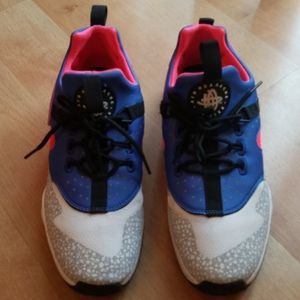 Nike Air Huarache Utility Premium  